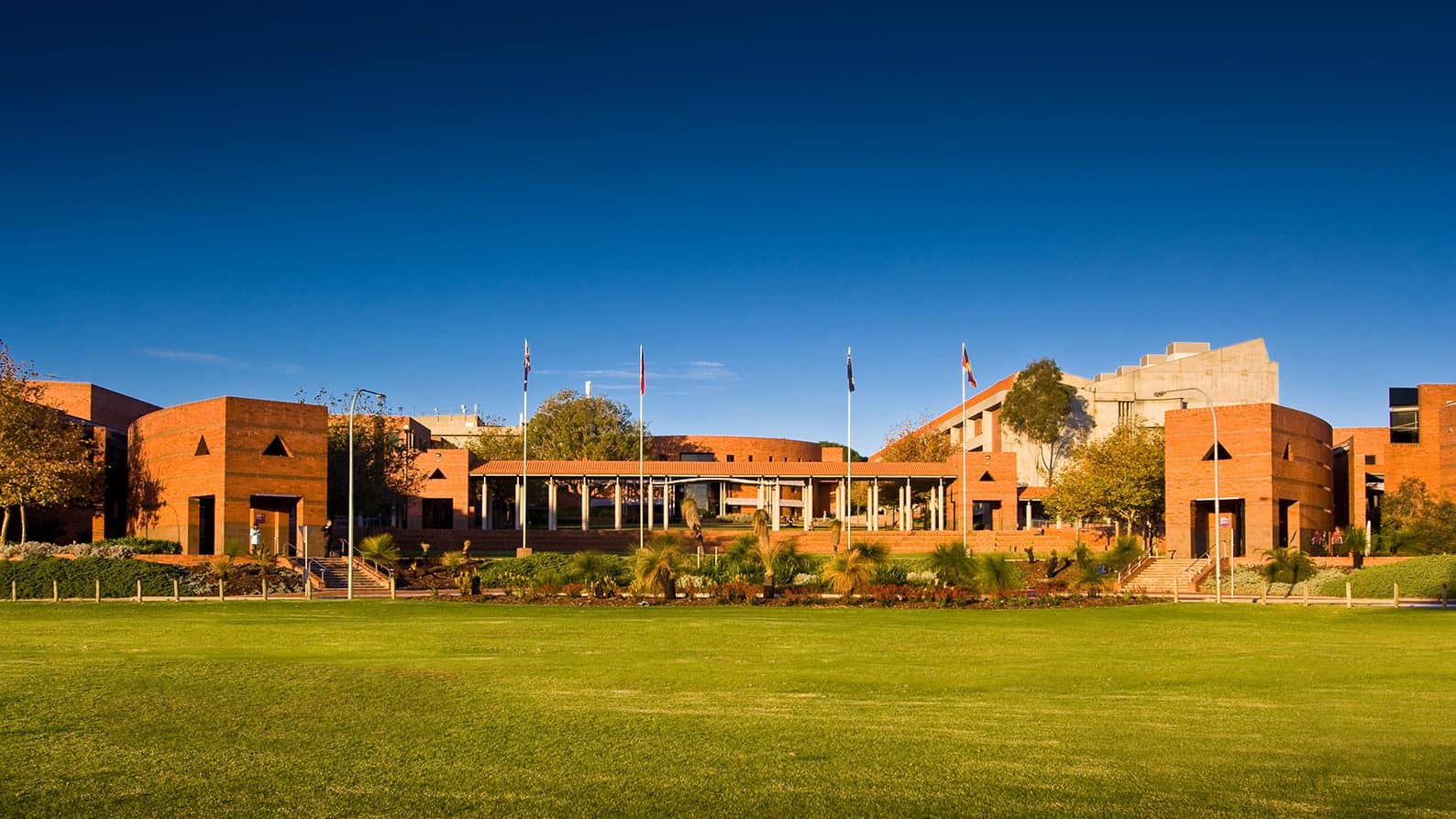 Curtin Uni